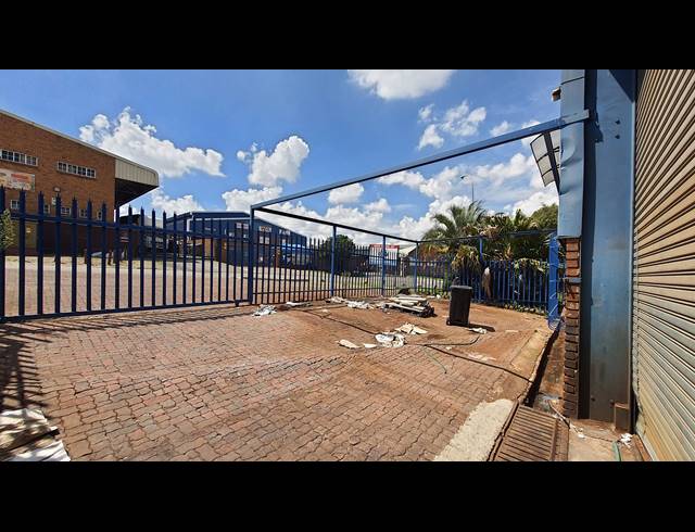 509M² WAREHOUSE TO LET IN SEBENZA